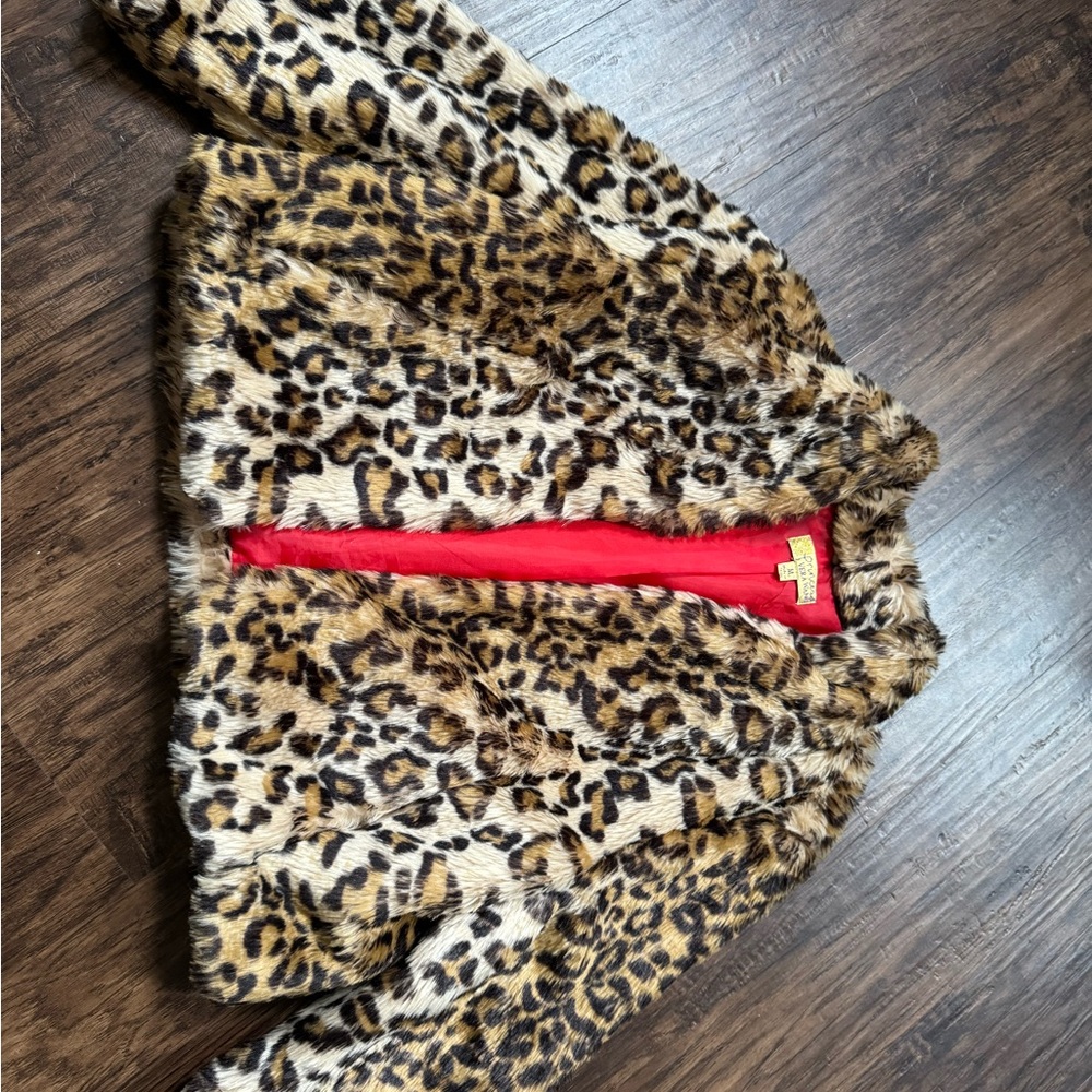 Princess Vera Wang faux fur